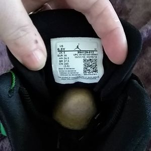 Jordan retro 13 cap and gown *SOLD*